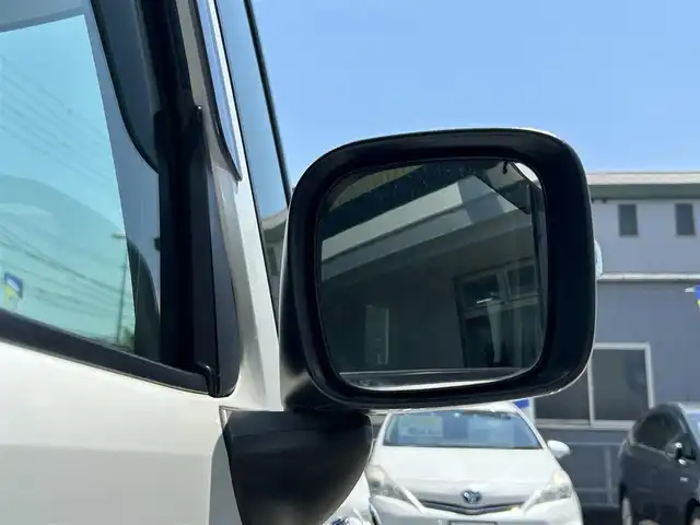 スズキ スペーシア カスタム HYBRID XS 京都府 2018(平30)年 11万km ピュアホワイトP (株)IDOMが運営する【じしゃロン伏見店】の自社ローン専用車両になりますこちらは現金またはオートローンご利用時の価格です。自社ローンご希望の方は別途その旨お申付け下さい