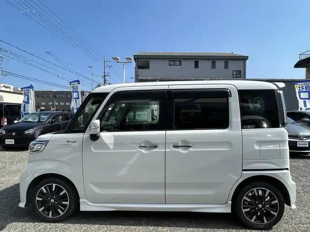 スズキ スペーシア カスタム HYBRID XS 京都府 2018(平30)年 11万km ピュアホワイトP (株)IDOMが運営する【じしゃロン伏見店】の自社ローン専用車両になりますこちらは現金またはオートローンご利用時の価格です。自社ローンご希望の方は別途その旨お申付け下さい