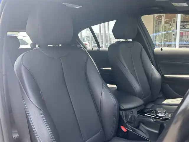 ＢＭＷ １１８ｄ Mスポーツ エディションシャドー 福岡県 2019(平31)年 5.4万km エストリルブルーM インテリジェントセーフティ/アダプティブクルーズコントロール/LEDヘッドライト/黒革シート/前席シートヒーター/純正ナビ/Bluetooth/バックカメラ/パークディスタンスコントロール/コンフォートアクセス/LEDヘッドライト/オートライト/フロントフォグランプ/リアフォグランプ/ステアリングスイッチ/純正18インチアルミホイール/ミラー一体型ETC/保証書/スペアキー×1