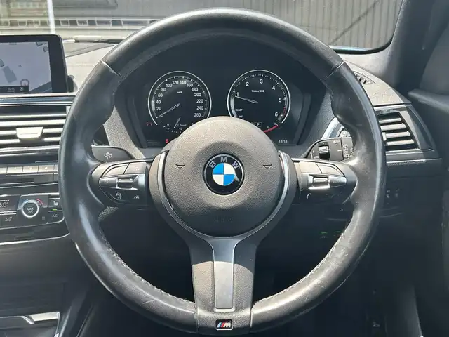 ＢＭＷ １１８ｄ Mスポーツ エディションシャドー 福岡県 2019(平31)年 5.4万km エストリルブルーM インテリジェントセーフティ/アダプティブクルーズコントロール/LEDヘッドライト/黒革シート/前席シートヒーター/純正ナビ/Bluetooth/バックカメラ/パークディスタンスコントロール/コンフォートアクセス/LEDヘッドライト/オートライト/フロントフォグランプ/リアフォグランプ/ステアリングスイッチ/純正18インチアルミホイール/ミラー一体型ETC/保証書/スペアキー×1