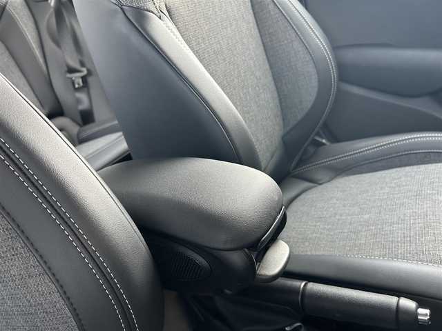 ＭＩＮＩ ＢＭＷ ミニ クーパー 福岡県 2022(令4)年 1.2万km ペッパー・ホワイト プレミアムプラスラインパッケージ/クルーズコントロール/インテリジェントセーフティ/ペッパーパッケージ/ディスプレイオーディオ/Applecarplay/androidauto/バックカメラ/Bluetooth/LEDヘッドライト/オートライト/オートワイパー/ハーフレザーシート/シートヒーター/純正16インチアルミホイール/ミラー一体型ETC/取扱説明書/保証書/スペアキー×1