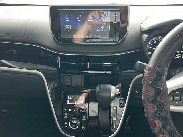 ダイハツ ムーヴ カスタム RS ハイパーLTD SAⅢ 鹿児島県 2019(令1)年 3.5万km パールホワイトⅢ 社外ナビ/Bluetooth/CD/社外オーディオ/ECLIPSE（AVN-R8W）/パーキングアシスト/ワンセグ/プッシュスタートボタン/純正アルミホイール/全方位バックカメラ/オートライト/パワーウィンドウ/電動格納ミラー/衝突被害軽減システム