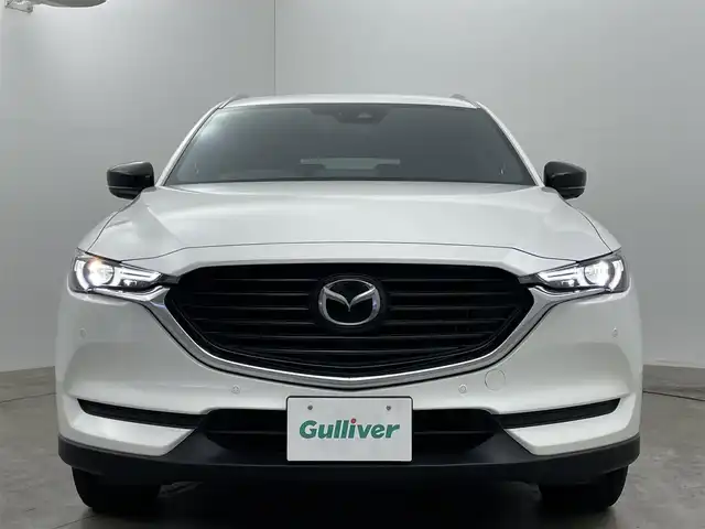 マツダ ＣＸ－８ XD ブラックトーンエディション 岡山県 2021(令3)年 6.4万km スノーフレイクホワイトパールマイカ 純正10.25インチSDナビ/（Carplay/フルセグTV/USB/Bluetooth）/ルーフレール/全方位カメラ/ETC/横滑り防止装置/レーンキープアシスト/オートマチックハイビーム/D/N席シートヒーター/D/N席パワーシート/LEDヘッドライト/ブラインドスポットモニター/アイドリングストップ/ステアリングヒーター/電動リアゲート/コーナーセンサー/プッシュスタート/スマートキー/スペアキー/ミュージックプレイヤー/純正フロアマット/純正19インチアルミホイール/新車保証書/取扱説明書