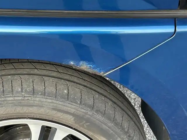 ホンダ Ｎ ＢＯＸ カスタム G 道央・札幌 2014(平26)年 6.7万km プレミアムダイナミックブルーパール ４WD/社外SDナビ/CD/DVD/BT/フルセグ/シティブレーキアクティブシステム/横滑り防止装置/バックカメラ/ETC/ECONモード/片側パワースライドドア/ステアリングリモコン/プッシュスタート/スマートキー/HIDヘッドライト/オートライト/フォグランプ/電動格納ミラー/純正フロアマット/ドアバイザー/スペアキー/社外エンジンスターター