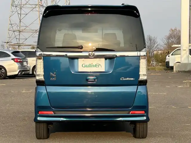 ホンダ Ｎ ＢＯＸ カスタム G 道央・札幌 2014(平26)年 6.7万km プレミアムダイナミックブルーパール ４WD/社外SDナビ/CD/DVD/BT/フルセグ/シティブレーキアクティブシステム/横滑り防止装置/バックカメラ/ETC/ECONモード/片側パワースライドドア/ステアリングリモコン/プッシュスタート/スマートキー/HIDヘッドライト/オートライト/フォグランプ/電動格納ミラー/純正フロアマット/ドアバイザー/スペアキー/社外エンジンスターター