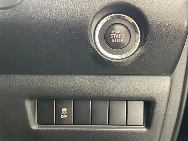 スズキ スイフト スポーツ 愛知県 2019(令1)年 6.4万km スーパーブラックパール 社外オーディオ　ＭＴ車　シートヒーター　禁煙車　ドラレコ　ＬＥＤヘッドライト　フォグランプ　クルーズコントロール　ＵＳＢポート　プッシュスタート　スマートキー　純正フロアマット　純正アルミホイール