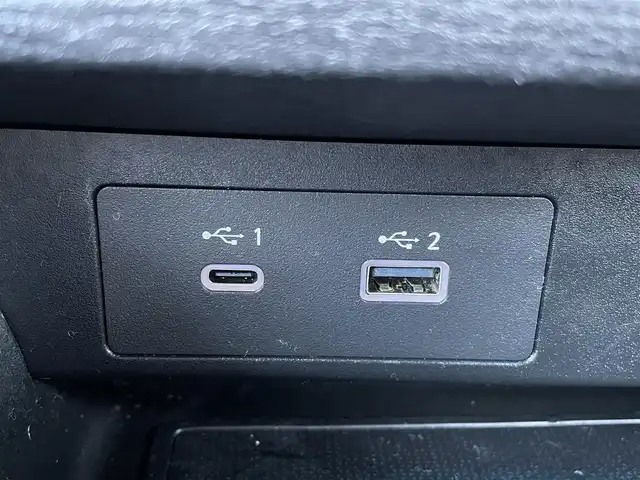 三菱 アウトランダー ＰＨＥＶ P 宮崎県 2023(令5)年 4.3万km ブラックダイヤモンド 純正12.3インチナビ/・フルセグTV・Bluetooth・AM・FM/置くだけ充電/AC1500W/マルチアラウンドモニター/レーダークルーズコントロール/LEDヘッドライト/オートハイビームアシスト/前後コーナーセンサー/シートベルトバックルイルミネーション/D/N席マッサージ機能付き/D/N席メモリー機能付きパワーシート/D/N席シートヒーター/セカンドシートシートヒーター/前後ドライブレコーダー＋ETC2.0/プロジェクションイルミネーション/ブラインドスポットモニター/電動パノラマサンルーフ/純正20インチアルミホイール