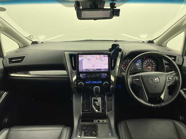 トヨタ ヴェルファイア Z Gエディション 愛知県 2019(令1)年 5.1万km ホワイトパールクリスタルシャイン ＡＬＰＩＮＥ９インチナビ/ALPINE12インチフリップダウンモニター/両側パワースライドドア/ＴＲＤエアロ（R/S/R）/デジタルインナーミラー/パワーシート/シートヒーター/エアーシート/追従クルコン/前後ドライブレコーダー/衝突軽減/レーンキープ/クリアランスソナー/ブラインドスポットモニター/ALPINEスピーカー/TRDパフォーマンスダンパーセット/TRDメンバーブレースセット/TRDドアスタビライザーセット/カーヴエV3車高調/ETC/オートマチックハイビーム/LEDヘッドライト/純正フロアマット/純正アルミホイール