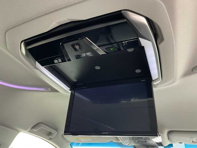 トヨタ ヴェルファイア Z Gエディション 愛知県 2019(令1)年 5.1万km ホワイトパールクリスタルシャイン ＡＬＰＩＮＥ９インチナビ/ALPINE12インチフリップダウンモニター/両側パワースライドドア/ＴＲＤエアロ（R/S/R）/デジタルインナーミラー/パワーシート/シートヒーター/エアーシート/追従クルコン/前後ドライブレコーダー/衝突軽減/レーンキープ/クリアランスソナー/ブラインドスポットモニター/ALPINEスピーカー/TRDパフォーマンスダンパーセット/TRDメンバーブレースセット/TRDドアスタビライザーセット/カーヴエV3車高調/ETC/オートマチックハイビーム/LEDヘッドライト/純正フロアマット/純正アルミホイール