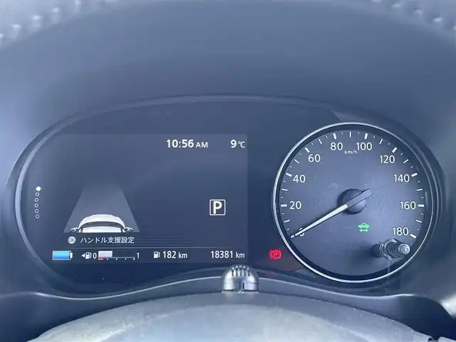 日産 キックス X 兵庫県 2021(令3)年 1.9万km ブリリアントホワイトパール/ピュアブラック 2トーン 純正9インチナビ/フルセグ/Bluetooth/プロパイロット/アラウンドビューモニター/デジタルインナーミラー/シートヒーター/ステアリングヒーター/クルーズコントロール/純正フロアマット/ハーフレザーシート/ルーフレール/ETC/オートライト