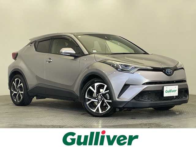 トヨタ Ｃ－ＨＲ S LEDパッケージ 栃木県 2018(平30)年 3.5万km メタルストリームM 純正ナビ/（CD/Bluetooth/フルセグTV/SD）/バックカメラ/トヨタセーフティセンス/コーナーセンサー/ビルトインETC/ドライブレコーダー/禁煙車/オートライト/LEDヘッドライト/横滑り防止装置/スマートキー/プッシュスタート/ステアリングスイッチ/革巻きステアリング/ウィンカーミラー/純正18インチアルミホイール/フロアマット