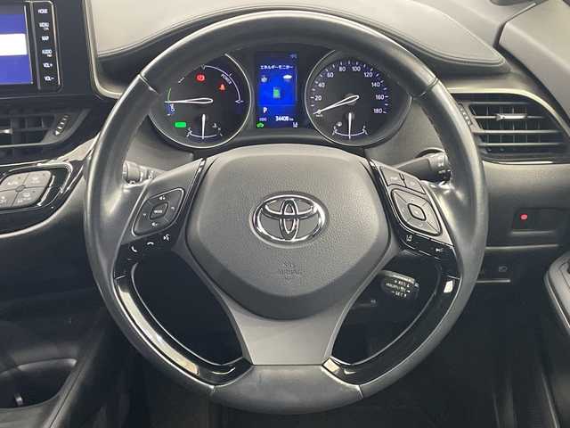 トヨタ Ｃ－ＨＲ S LEDパッケージ 栃木県 2018(平30)年 3.5万km メタルストリームM 純正ナビ/（CD/Bluetooth/フルセグTV/SD）/バックカメラ/トヨタセーフティセンス/コーナーセンサー/ビルトインETC/ドライブレコーダー/禁煙車/オートライト/LEDヘッドライト/横滑り防止装置/スマートキー/プッシュスタート/ステアリングスイッチ/革巻きステアリング/ウィンカーミラー/純正18インチアルミホイール/フロアマット