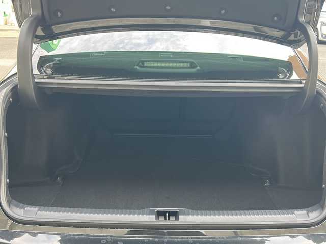 レクサス ＩＳ 300 Fスポーツ モードブラックⅢ 愛知県 2023(令5)年 1.8万km グラファイトブラックガラスフレーク ワンオーナー/禁煙車/サンルーフ/オレンジキャリパー/純正ナビ/フルセグTV・CD・DVD・Bluetooth・USB・SD/前席パワーシート/前席シートヒーター・ベンチレーターシート/運転席シートメモリー/パノラミックビューモニター/パドルシフト/レーダークルーズコントロール/レーントレーシングアシスト（LTA）/ブラインドスポットモニター（BSM)/パーキングサポートアラート（PKSA)/リヤクロストラフィックアラート（RCTA)/パーキングサポートブレーキ（PKSB)/クリアランスソナー/ロードサインアシスト（RSA)/前後ドライブレコーダー（コムテック製TZ-DR210)/ステアリングスイッチ/ビルトインETC2.0/プリクラッシュセーフティー/アイドリングストップ/オートブレーキホールド/LEDヘッドライト/オートライト/オートハイビーム/ISOFIX/純正フロアマット/カードキー/スペアスマートキー/保証書/取扱説明書/ディーラー点検整備記録簿 1カ月・R6・R7