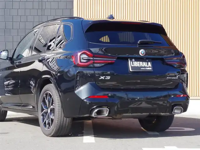 ＢＭＷ ＢＭＷ Ｘ３ xDrive20d Mスポーツ 埼玉県 2023(令5)年 1.4万km サファイアブラックP ブラックレザーシート/アダプティブクルーズコントロール/インテリジェントセーフティ/パノラミックスライディングルーフ/harman/kardon/CarPlay/パークディスタンスコントロール/ブラインドスポットモニター/コンフォートアクセス/全周囲カメラ/iDriveナビ/ドラレコ/ETC/フルセグTV/ワイヤレス充電/シートヒーター/シートポジションメモリー機能
