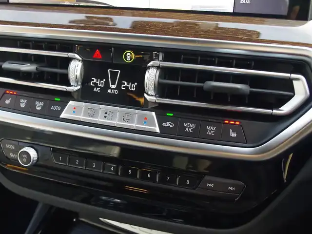 ＢＭＷ ＢＭＷ Ｘ３ xDrive20d Mスポーツ 埼玉県 2023(令5)年 1.4万km サファイアブラックP ブラックレザーシート/アダプティブクルーズコントロール/インテリジェントセーフティ/パノラミックスライディングルーフ/harman/kardon/CarPlay/パークディスタンスコントロール/ブラインドスポットモニター/コンフォートアクセス/全周囲カメラ/iDriveナビ/ドラレコ/ETC/フルセグTV/ワイヤレス充電/シートヒーター/シートポジションメモリー機能