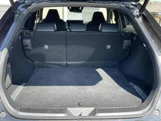 トヨタ ハリアー Z 山口県 2020(令2)年 5.1万km プレシャスブラックパール JBL メーカーオプションナビ/フルセグTV BT/バックアカメラ/デジタルインナーミラー/パワーバックドア/ハーフレザーシート/パワーシート /衝突被害軽減ブレーキ/レーダークルーズコントロール/レーンアシスト /オートマチックハイビーム/ブラインドスポットモニタ/2.0ETC/スマートキー/コーナーセンサー /ドラレコ/LEDオートヘッドライト/フォグライト /19インチ アルミホイール/ステアリングリモコン/W サイド カーテン ニー エアバッグ/禁煙車
