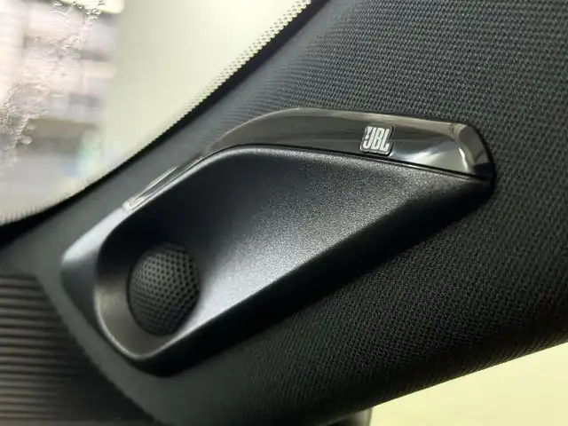 トヨタ ハリアー Z 佐賀県 2020(令2)年 5.1万km プレシャスブラックパール 禁煙車/メーカー純正12.3インチナビ/JBLプレミアムサウンド/ドラレコ機能付きデジタルインナーミラー/バックカメラ/パワーバックドア/運転席パワーシート /ハーフレザーシート/ETC2.0/純正19インチアルミホイール/トヨタセーフティセンス/レーントレーシングアラート/プリクラッシュセーフティ/ブラインドスポットモニター/インテリジェントクリアランスソナー/リアクロストラフィックアラート/ヘッドアップディスプレイ/ロードサインアシスト/オートマチックハイビーム/レーダークルーズコントロール（操舵支援あり）
