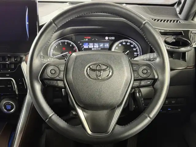 トヨタ ハリアー Z 佐賀県 2020(令2)年 5.1万km プレシャスブラックパール 禁煙車/メーカー純正12.3インチナビ/JBLプレミアムサウンド/ドラレコ機能付きデジタルインナーミラー/バックカメラ/パワーバックドア/運転席パワーシート /ハーフレザーシート/ETC2.0/純正19インチアルミホイール/トヨタセーフティセンス/レーントレーシングアラート/プリクラッシュセーフティ/ブラインドスポットモニター/インテリジェントクリアランスソナー/リアクロストラフィックアラート/ヘッドアップディスプレイ/ロードサインアシスト/オートマチックハイビーム/レーダークルーズコントロール（操舵支援あり）
