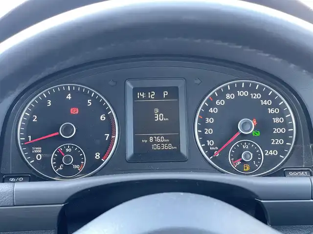 フォルクスワーゲン ゴルフ トゥーラン TSI コンフォートライン 山梨県 2012(平24)年 10.7万km リフレックスシルバーメタリック 社外メモリナビ（AVIC-RZ77）/(CD/DVD/SD/BT/フルセグTV)/バックカメラ/ETC/リモコンキー/ルーフレール/取扱説明書