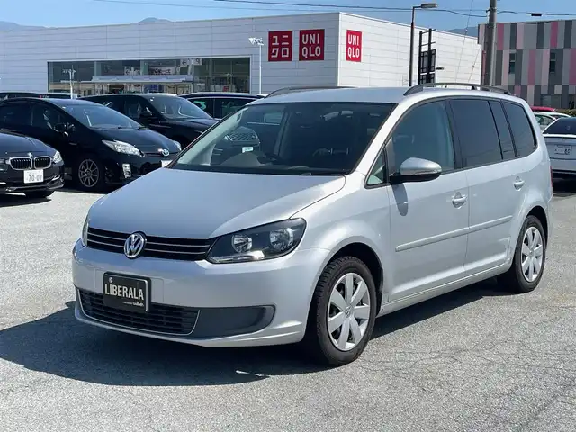 フォルクスワーゲン ゴルフ トゥーラン TSI コンフォートライン 山梨県 2012(平24)年 10.7万km リフレックスシルバーメタリック 社外メモリナビ（AVIC-RZ77）/(CD/DVD/SD/BT/フルセグTV)/バックカメラ/ETC/リモコンキー/ルーフレール/取扱説明書