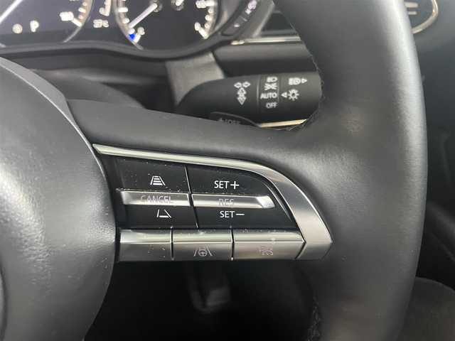 マツダ ＣＸ－３０ 20S ブラックトーンED 埼玉県 2023(令5)年 0.4万km マシーングレープレミアムM スマートブレーキサポート/・AT誤発進抑制制御/・レーダークルーズコントロール/・パーキングセンサー（フロント・リア）/・車線逸脱警報システム/・レーンキープアシスト/・ブラインドスポットモニタリング/・接近車両検知/マツダ純正SDナビ/・Bluetooth/・バックカメラ/・360度カメラ/アクティブドライビングディスプレイ/マツダ純正18インチアルミホイール/アドバンストキーレスエントリーシステム/・ブラックエンジンスタートリング/パワーバックドア/パドルシフト/LEDヘッドライト/・オートライト/ワンオーナー/新車保証書/取扱説明書