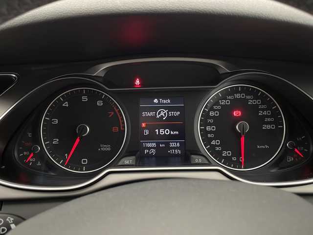 アウディ Ａ４ 2．0 TFSI 宮崎県 2014(平26)年 11.7万km ムーンライトブルーパールエフェクト ターボ/純正ナビ/パワーシート　/電動パーキングブレーキ/ＣＤ　ＤＶＤ　/バックカメラ　/シートヒーター　/電動格納ミラー　/純正アルミホイール/オートライト　/ウィンカーミラー/ステアリングスイッチ/スマートキー　/ＥＴＣ