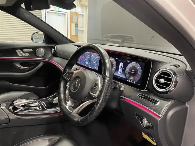 メルセデス・ベンツ Ｅ２２０ｄ アバンギャルド スポーツ 群馬県 2016(平28)年 7.8万km ダイヤモンドホワイト レザーエクスクルーシブパッケージ/・パノラマサンルーフ/・ブルメスターサウンド/・エアバランスパッケージ/・全席シートヒーター /・電動リヤゲート/・本革シート/レーダーセーフティパッケージ/・ブラインドスポット/・衝突軽減ブレーキ/・レーンキープ/全方位カメラ/LEDライト/純正ナビ/フルセグTV/キーレスゴー/黒革シート/19インチAW/アップルCarPlay