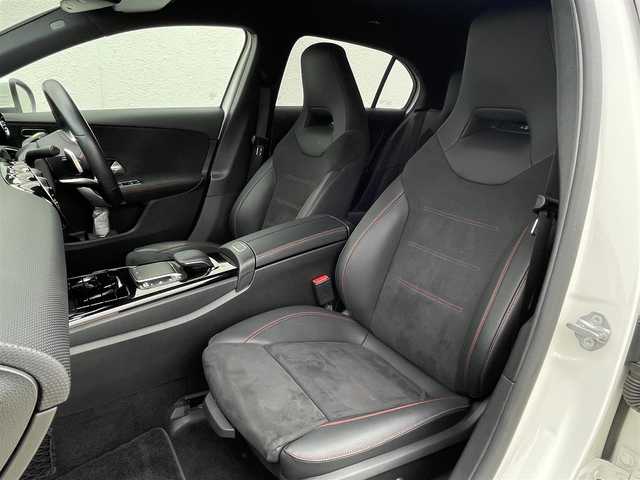 メルセデス・ベンツ Ａ２００ｄ AMGライン 東京都 2020(令2)年 3.4万km ポーラホワイト ワンオーナー/AMGライン/レーダーセーフパッケージ/ACC/BSA/LKA/ナビゲーションパッケージ/前席パワーシート/シートヒーター/メーカーナビ/フルセグTV/BT/USB/Wチャージ/パドルシフト/前後ドライブレコーダー/取扱説明書/保証書/スペアキー
