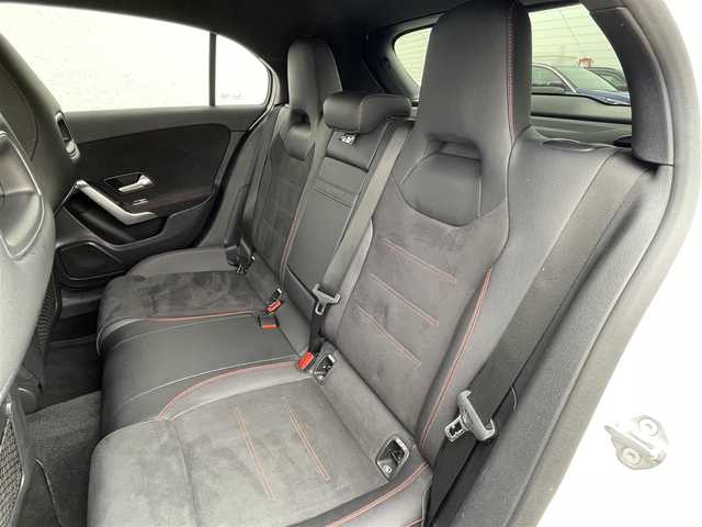 メルセデス・ベンツ Ａ２００ｄ AMGライン 東京都 2020(令2)年 3.4万km ポーラホワイト ワンオーナー/AMGライン/レーダーセーフパッケージ/ACC/BSA/LKA/ナビゲーションパッケージ/前席パワーシート/シートヒーター/メーカーナビ/フルセグTV/BT/USB/Wチャージ/パドルシフト/前後ドライブレコーダー/取扱説明書/保証書/スペアキー