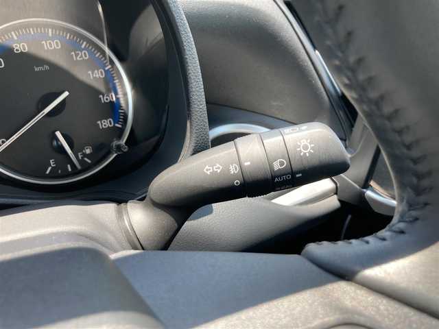 スズキ ランディ ハイブリッドG 鳥取県 2022(令4)年 3.1万km ホワイトパールクリスタルシャイン ４WD・ハイブリット/ワンオーナー/純正ナビ/フルセグ/DVD/CD/BT/USB/バックカメラ・ETC/プリクラッシュセーフティ/レーンキープアシスト/レーダークルーズコントロール/両側パワースライドドア/前席シートヒーター/LEDヘットライト/純正16インチアルミホイール/プッシュエンジンスタート/社外アルミスタットレスセット積込/（タイヤ溝６部山）