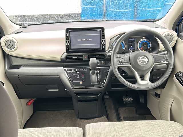 日産 デイズ X 山口県 2020(令2)年 3.3万km オーシャンブルーP 純正SDナビ【MM319D-L】/アラウンドビューモニター/フルセグテレビ/Bluetooth/USB端子/DVD再生機能/ETC/ドライブレコーダー【DJ4-D】/プッシュスタート/アイドリングストップ/ドアバイザー/純正14インチアルミホイール/純正フロアマット/電動格納ウィンカーミラー/コーナーセンサー/パーキングアシスト/レーンキープアシスト/エマージェンシーブレーキ/盗難防止装置