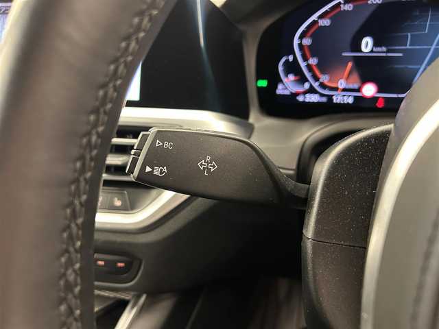 ＢＭＷ ３２０ｄ xDrive ツーリング Mスポーツ 岡山県 2020(令2)年 3.6万km サファイアブラックP 純正iDriveナビ/全周囲カメラ/ACC/ミラー一体型ETC/オートエアコン/オートライト/オートワイパー/AHB/LEDヘッドライト/Mスポーツ専用シート/Mスポーツ専用ハンドル/Mスポーツ専用サスペンション/Mスポーツ専用ドアシルプレート/PTG/正面衝突警告/側面衝突警告/車線逸脱警告/車線変更警告/Bluetooth/アップルカープレイ/ワイヤレスチャージ/ブレーキオートホールド/パーキングアシスト＋