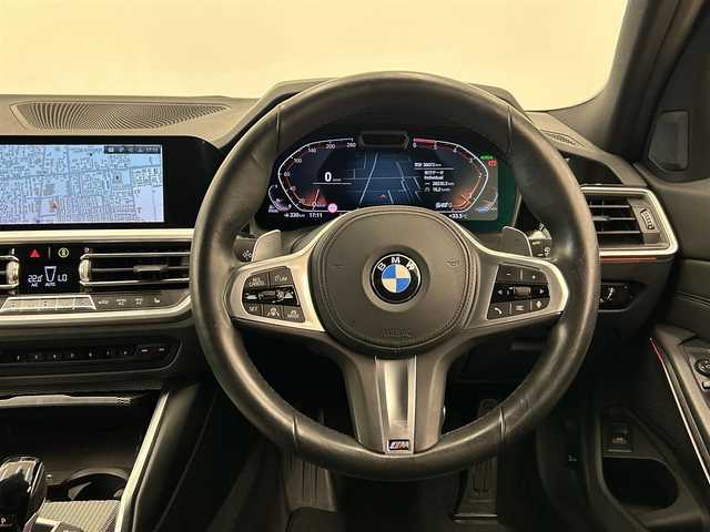 ＢＭＷ ３２０ｄ xDrive ツーリング Mスポーツ 岡山県 2020(令2)年 3.6万km サファイアブラックP 純正iDriveナビ/全周囲カメラ/ACC/ミラー一体型ETC/オートエアコン/オートライト/オートワイパー/AHB/LEDヘッドライト/Mスポーツ専用シート/Mスポーツ専用ハンドル/Mスポーツ専用サスペンション/Mスポーツ専用ドアシルプレート/PTG/正面衝突警告/側面衝突警告/車線逸脱警告/車線変更警告/Bluetooth/アップルカープレイ/ワイヤレスチャージ/ブレーキオートホールド/パーキングアシスト＋
