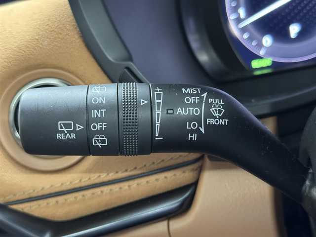 マツダ ＣＸ－６０ XD HV プレミアムスポーツ 三重県 2023(令5)年 2.6万km ジェットブラックマイカ 3.3L ディーゼルターボ・マイルドハイブリッド/フルタイム4WD/MTモード付フロア8AT/純正12.3型ナビ/（AM/FM/USB/HDMI/CarPlay/AndroidAuto/Bluetooth/フルセグTV）/360°ビュー・モニター/ドライブレコーダー前後/ETC/BOSEサウンドシステム/i-ACTIVSENSE/・スマートブレーキサポート［SBS］/・レーダークルーズコントロール［MRCC］/・クルージング&トラフィックサポート［CTS］/・ドライバー異常時対応システム［DEA］/・ドライバーモニタリング/・レーンキープアシストシステム［LAS］/・ブラインドスポットモニタリング［BSM］/・後側方接近車両検知［RCTA］/・パーキングセンサー（前後）/・ヒルディセントコントロール/など/装備/・パノラマサンルーフ/・ナッパレザーシート（茶本革）/・シートヒーター（D/N/2nd左右）/・シートベンチレーション（D/N）/・パワーシート（D/N）/・ステアリングヒーター/・ハンズフリーパワーリフトゲート/・HUD/・LEDヘッドライト/・左右独立オートエアコン/・電動テレスコピックステアリング/・電子パーキングブレーキ/・ワイヤレス充電器/・アドバンストキーx2/ほか多数