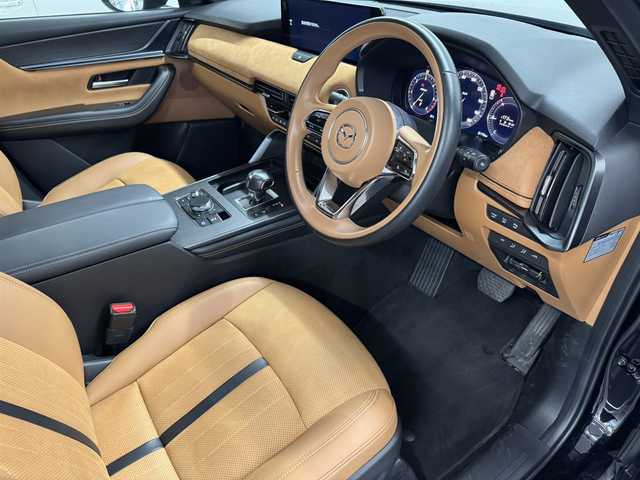マツダ ＣＸ－６０ XD HV プレミアムスポーツ 三重県 2023(令5)年 2.6万km ジェットブラックマイカ 3.3L ディーゼルターボ・マイルドハイブリッド/フルタイム4WD/MTモード付フロア8AT/純正12.3型ナビ/（AM/FM/USB/HDMI/CarPlay/AndroidAuto/Bluetooth/フルセグTV）/360°ビュー・モニター/ドライブレコーダー前後/ETC/BOSEサウンドシステム/i-ACTIVSENSE/・スマートブレーキサポート［SBS］/・レーダークルーズコントロール［MRCC］/・クルージング&トラフィックサポート［CTS］/・ドライバー異常時対応システム［DEA］/・ドライバーモニタリング/・レーンキープアシストシステム［LAS］/・ブラインドスポットモニタリング［BSM］/・後側方接近車両検知［RCTA］/・パーキングセンサー（前後）/・ヒルディセントコントロール/など/装備/・パノラマサンルーフ/・ナッパレザーシート（茶本革）/・シートヒーター（D/N/2nd左右）/・シートベンチレーション（D/N）/・パワーシート（D/N）/・ステアリングヒーター/・ハンズフリーパワーリフトゲート/・HUD/・LEDヘッドライト/・左右独立オートエアコン/・電動テレスコピックステアリング/・電子パーキングブレーキ/・ワイヤレス充電器/・アドバンストキーx2/ほか多数