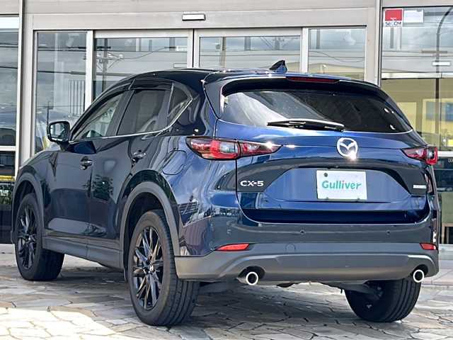 マツダ ＣＸ－５ XD ブラックトーンエディション 静岡県 2021(令3)年 2.8万km ディープクリスタルブルーマイカ シティーブレーキサポート/・アクティブクルーズコントロール/・レーンキープアシスト/・ブラインドスポットモニター/・車間認知支援システム/・コーナーセンサー/純正メーカーナビ/・フルセグTV/・Bluetooth/ラジオ/USB/スマホ連携/主要装備/・全方位カメラ/・ハーフレザーシート/・ヘッドアップディスプレイ/・パワーバックドア/・オートホールド/・パドルシフト/・ステアリングリモコン/・オートライト/・LEDヘッドライト/・ハンドルヒーター/・シートヒーター/・アイドリングストップ/・プッシュスタート/・スマートキー