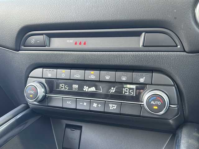 マツダ ＣＸ－５ XD ブラックトーンエディション 静岡県 2021(令3)年 2.8万km ディープクリスタルブルーマイカ シティーブレーキサポート/・アクティブクルーズコントロール/・レーンキープアシスト/・ブラインドスポットモニター/・車間認知支援システム/・コーナーセンサー/純正メーカーナビ/・フルセグTV/・Bluetooth/ラジオ/USB/スマホ連携/主要装備/・全方位カメラ/・ハーフレザーシート/・ヘッドアップディスプレイ/・パワーバックドア/・オートホールド/・パドルシフト/・ステアリングリモコン/・オートライト/・LEDヘッドライト/・ハンドルヒーター/・シートヒーター/・アイドリングストップ/・プッシュスタート/・スマートキー