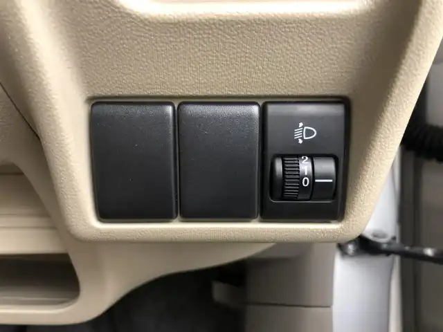 スズキ アルト F 愛知県 2014(平26)年 1.2万km シルキーシルバーメタリック オーディオ　/ＣＤ　/ＡＭ　/ＦＭ　/リモコンキー　/ハロゲン　/ダブルエアバック　/フロアマット　/パワーウインドウ　/取説　/保証書　/記録簿　