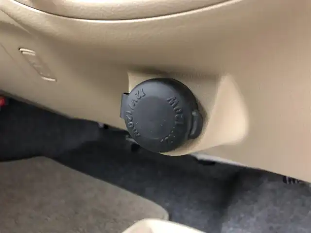 スズキ アルト F 愛知県 2014(平26)年 1.2万km シルキーシルバーメタリック オーディオ　/ＣＤ　/ＡＭ　/ＦＭ　/リモコンキー　/ハロゲン　/ダブルエアバック　/フロアマット　/パワーウインドウ　/取説　/保証書　/記録簿　