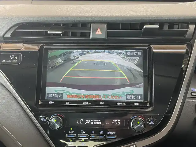 トヨタ カムリ WS 愛知県 2018(平30)年 14.5万km アティチュードブラックマイカ/ダークブルーマイカメタリック 2トーン ワンオーナー /プリクラッシュ/純正SDナビ/AM/FM/CD/DVD/TV/SD/BT/コーナーセンサー /パーキングアシスト/ビルトインETC/レーンキープ/ハーフレザー/パワーシート/パドルシフト/ステアリングスイッチ/バックカメラ/オートハイビーム/スマートキー /スペアキー/純正アルミ