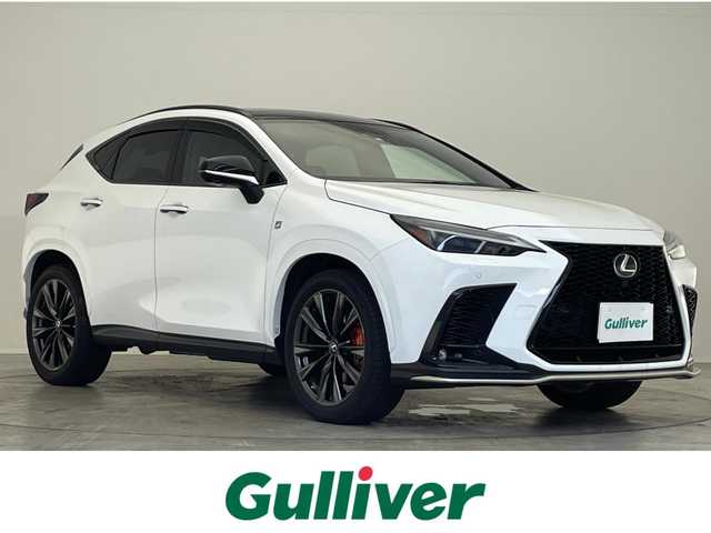 レクサス ＮＸ 350h Fスポーツ 滋賀県 2022(令4)年 3.2万km ホワイトノーヴァガラスフレーク 純正ナビ/CD/DVD/USB/Bluetooth/フルセグテレビ/パノラミックビューモニター/パノラマムーンルーフ/パワーバックドア/デジタルインナーミラー/三眼LEDヘッドライト/オレンジキャリパー/セーフティセンスプラス/・プリクラッシュセーフティ/・レーントレーシングアシスト/・ロードサインアシスト/・ドライバー異常時対応システム/・プロアクティブドライビングアシスト/・オートマチックハイビーム/・レーンディパーチャーアラート/・レーダークルーズコントロール/ブラインドスポットモニター/パーキングサポートブレーキ/ヘッドアップディスプレイ/クリアランスソナー/ETC2.0/パドルシフト/純正フロアマット/プッシュスタート /スマートキー