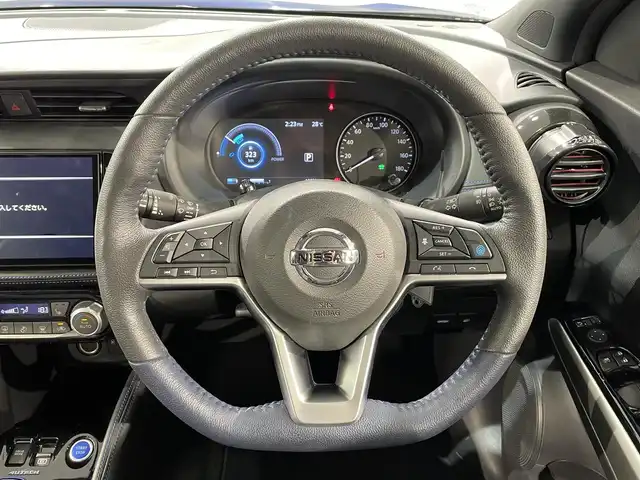 日産 キックス オーテック 愛知県 2021(令3)年 1.3万km ブルーブラック 純正9インチナビ/（Bluetooth/AM/FM/ワンセグTV）/衝突軽減ブレーキ/レーダークルーズコントロール/シートヒーター/LEDヘッドライト/ETC/ドライブレコーダー/デジタルインナーミラー/ステアリングヒーター/コーナーセンサー/プッシュスタートボタン/スマートキー