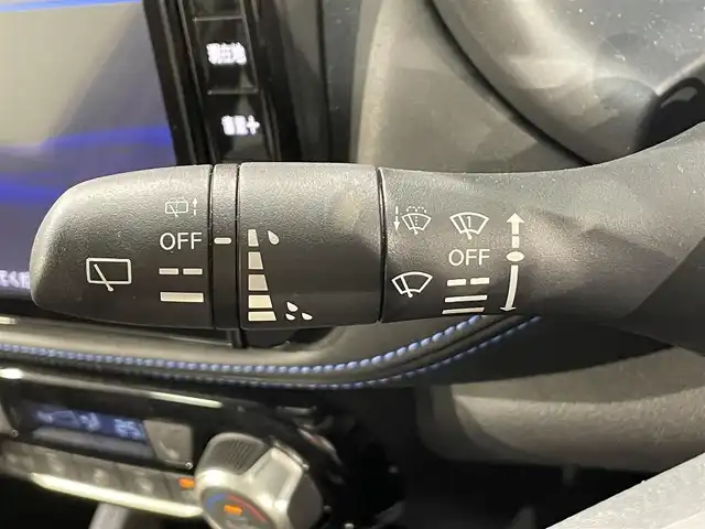 日産 キックス オーテック 愛知県 2021(令3)年 1.3万km ブルーブラック 純正9インチナビ/（Bluetooth/AM/FM/ワンセグTV）/衝突軽減ブレーキ/レーダークルーズコントロール/シートヒーター/LEDヘッドライト/ETC/ドライブレコーダー/デジタルインナーミラー/ステアリングヒーター/コーナーセンサー/プッシュスタートボタン/スマートキー
