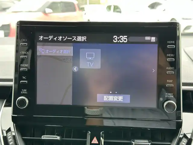 トヨタ カローラ スポーツ ハイブリッドG 三重県 2020(令2)年 5万km ホワイトパールクリスタルシャイン 純正9インチディスプレイオーディオ(車載ナビ機能有)/6スピーカー（AM/FM/Bluetooth/Miracast/TV）/バックカメラ/シートヒーター（前席）/トヨタセーフティセンス（プリクラッシュセーフティセンス/レーントレーシングアシスト/レーダークルーズコントロール/オートマチックハイビーム/ロードサインアシスト）/ETC/ブラインドスポットッモニター/左右独立式温度調整オートエアコン/スマートエントリー/スタートシステム/角形3灯式LEDヘッドランプ/ガンメタリック枠付ガンメタリックハニカムメッシュフロントグリル/メッキサイドウインドウモールディング/ブラックセンターピラーガーニッシュ/ホワイトステッチ入合皮革巻きダッシュボード/サテンメッキインパネ加飾/サテンメッキ加飾付ピアノブラックオーディオパネル/シルバーインサイドドアハンドル/シルバー加飾付革巻きシフトノブ/サテンメッキ加飾付アナログメーター/4.2インチカラーマルチインフォメーションディスプレイ/ブラックファブリックシート/スポーティシート（前席）/革巻きステアリングホイール
