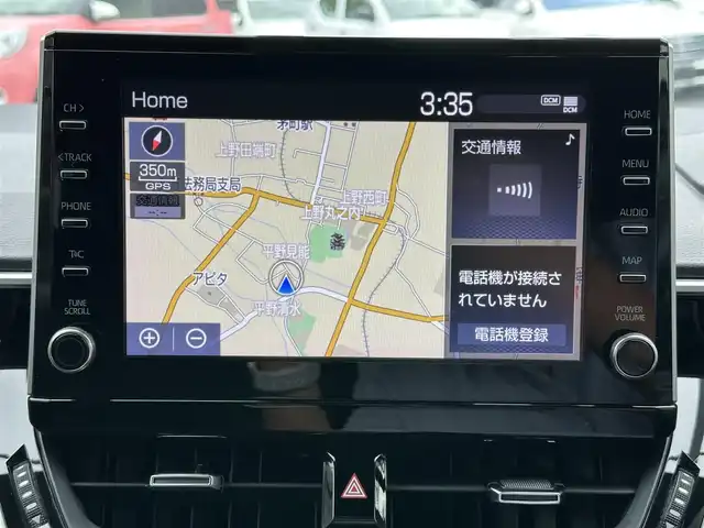 トヨタ カローラ スポーツ ハイブリッドG 三重県 2020(令2)年 5万km ホワイトパールクリスタルシャイン 純正9インチディスプレイオーディオ(車載ナビ機能有)/6スピーカー（AM/FM/Bluetooth/Miracast/TV）/バックカメラ/シートヒーター（前席）/トヨタセーフティセンス（プリクラッシュセーフティセンス/レーントレーシングアシスト/レーダークルーズコントロール/オートマチックハイビーム/ロードサインアシスト）/ETC/ブラインドスポットッモニター/左右独立式温度調整オートエアコン/スマートエントリー/スタートシステム/角形3灯式LEDヘッドランプ/ガンメタリック枠付ガンメタリックハニカムメッシュフロントグリル/メッキサイドウインドウモールディング/ブラックセンターピラーガーニッシュ/ホワイトステッチ入合皮革巻きダッシュボード/サテンメッキインパネ加飾/サテンメッキ加飾付ピアノブラックオーディオパネル/シルバーインサイドドアハンドル/シルバー加飾付革巻きシフトノブ/サテンメッキ加飾付アナログメーター/4.2インチカラーマルチインフォメーションディスプレイ/ブラックファブリックシート/スポーティシート（前席）/革巻きステアリングホイール