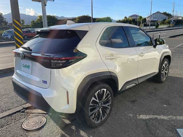 トヨタ ヤリスクロス Z 神奈川県 2022(令4)年 2.2万km ホワイトパールクリスタルシャイン ワンオーナー/バックカメラ/ウィンカーミラー/アイドリングストップ/クルーズコントロール/プッシュスタート/ETC