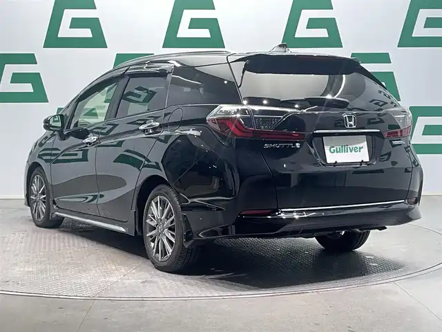 ホンダ シャトル ハイブリッド Z ホンダセンシング 鹿児島県 2020(令2)年 4.9万km クリスタルブラックパール 禁煙車　/ホンダセンシング　/純正８インチナビ　/バックカメラ　/追従型クルーズコントロール　/前席シートヒーター　/ＬＥＤヘッドライト/オートライト/ETC/純正アルミホイール/純正フロアマット/前後ドライブレコーダー/パドルシフト/革巻きステアリング