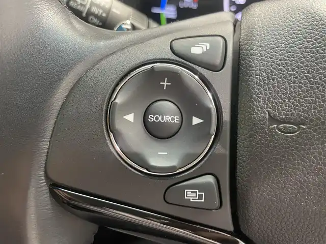 ホンダ シャトル ハイブリッド Z ホンダセンシング 鹿児島県 2020(令2)年 4.9万km クリスタルブラックパール 禁煙車　/ホンダセンシング　/純正８インチナビ　/バックカメラ　/追従型クルーズコントロール　/前席シートヒーター　/ＬＥＤヘッドライト/オートライト/ETC/純正アルミホイール/純正フロアマット/前後ドライブレコーダー/パドルシフト/革巻きステアリング