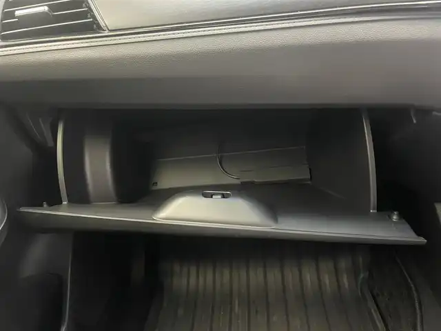 ホンダ シャトル ハイブリッド Z ホンダセンシング 鹿児島県 2020(令2)年 4.9万km クリスタルブラックパール 禁煙車　/ホンダセンシング　/純正８インチナビ　/バックカメラ　/追従型クルーズコントロール　/前席シートヒーター　/ＬＥＤヘッドライト/オートライト/ETC/純正アルミホイール/純正フロアマット/前後ドライブレコーダー/パドルシフト/革巻きステアリング