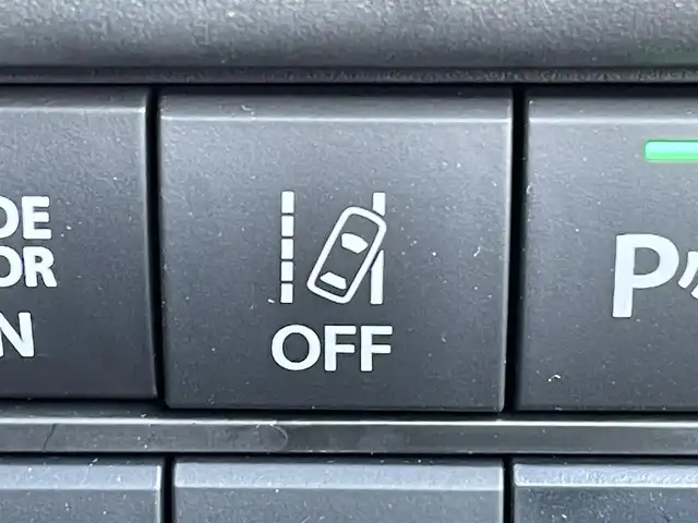 スズキ ソリオ HV MZ 東京都 2025(令7)年 0.2万km スーパーブラックパール 9インチ純正ナビ/フルセグTV/Bluetooth/全方位モニター/両側電動スライドドア/運転席/助手席シートヒーター/ヘッドアップディスプレイ/ナビ連動前後ドライブレコーダー/スズキセーフティサポート/・衝突被害軽減ブレーキ/・車線逸脱抑制・ふらつき防止/・先行車発進お知らせ機能/・アダプティブクルーズコントロール/・ブラインドスポットモニター/ETC2.0/LEDライト/純正フロアマット/純正サイドバイザー/リアサーキュレーター/スマートキー